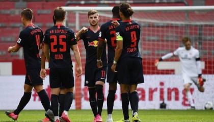  巴黎圣日耳曼青训计划斩获殊荣  