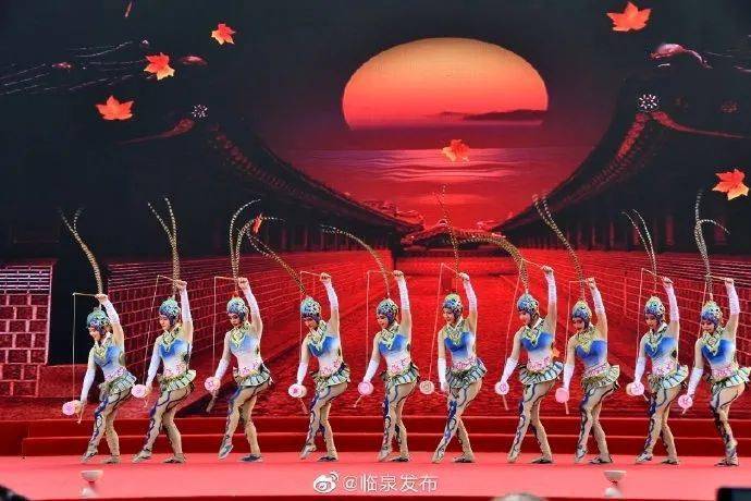  兰斯新球场首秀迎来开门红