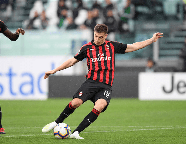  尼斯主场暴雨中激战里尔险胜对手  